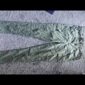 Army Green Jeans (american eagle)
